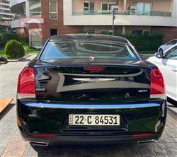 کرایسلەر 300